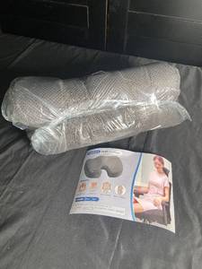lot 50 image: Ergonomic Memory Foam Seat Cushion Set of 2