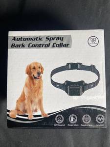 lot 74 image: Automatic Spray Bark Control Collar for Dogs