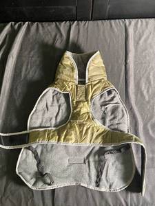 lot 78 image: DOGCHEER Olive Green Dog Jacket with Reflective Trim