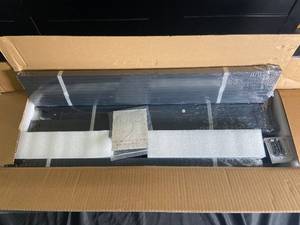 lot 124 image: FullQueenKingCal King Metal Bed Frame Components Set