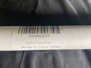 lot 128 image: Black Poster Hanger in Factory-Sealed Packaging Made in China