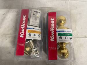 lot 16 image: Kwiset Hall & Closet and Suble Cylinder Deadbolt