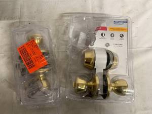 lot 19 image: Keyed Entry and Double Cylinder Deadbolt
