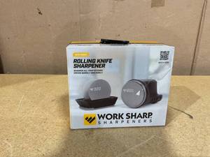 lot 124 image: Work Sharp Rolling Knife Sharpener- 4 Sharpening Angles - For All Kitchen Knife Sets