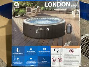 lot 86 image: Avenli London 2-3 Person Inflatable Hot Tub Spa  Cover