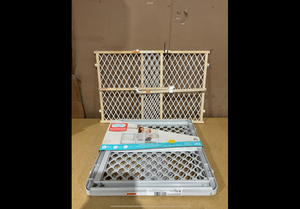 lot 178 image: LOT OF 2 Childrens Safety Gates