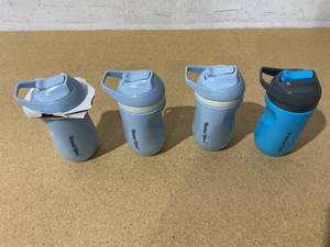 lot 312 image: LOT OF 4 Tommee Tippee Insulated Straw Cups