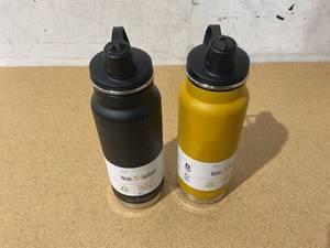 lot 314 image: LOT OF 2 Klean Kanteen 32 fl oz Stainless Steel Insulated Water Bottle Chug Cap Marigold