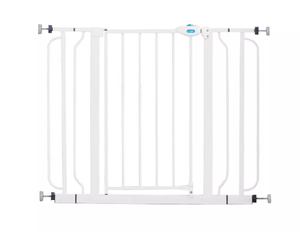 lot 258 image: Regalo Wall Safe Extra Wide Walk Through Safety Gate