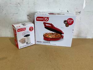 lot 520 image: LOT OF 2 Miscellaneous Dash Kitchen Appliances
