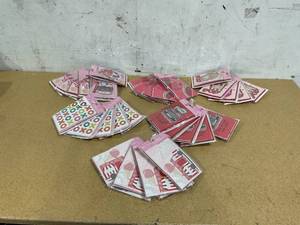 lot 535 image: LOT OF 31 OlivePiper Painting Cards