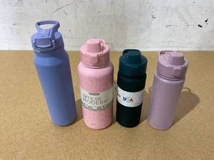 lot 318 image: LOT OF 4 Simple Modern Water Bottles
