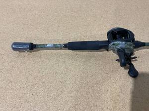 lot 341 image: Lews American Hero Camo Spinning Combo Medium Heavy 70