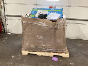 lot 903 image: Wholesale Pallet of Miscellaneous Items