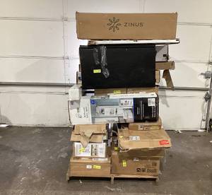 lot 905 image: Wholesale Pallet of Miscellaneous Items