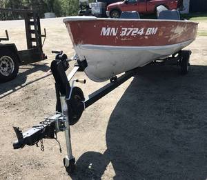 1968 Lund 14' Boat w/Trailer