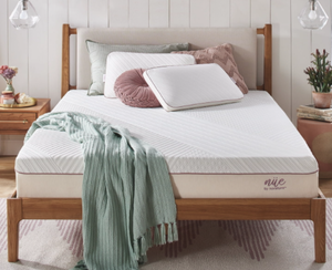 lot 7 image: NUE- 10 MED GEL Memory Foam Mattress- Cali King