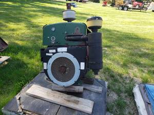 lot 22 image: Wisconsin Engine self contained power unit- untested