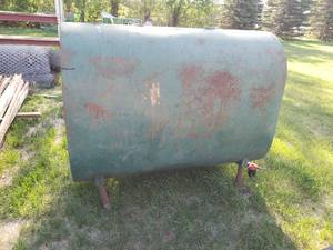 lot 24 image: 265 gallon fuel oil tank