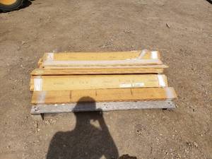 lot 59 image: pallet of Window sash trim