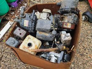 lot 44 image: Box of small engines for parts