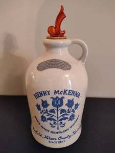 lot 68 image: Henry McKenna Handmade Whiskey Jug