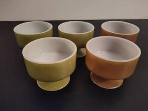 lot 23 image: Federal Glass Footed Dessert Cups