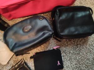 lot 131 image: Lot of Womens BagsCoin Purses