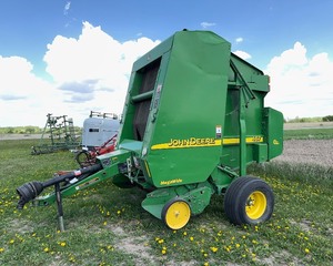John Deere 467 4x6 Round Baler With Net Wrap