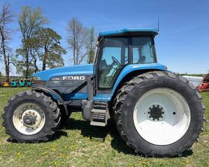 Ford 8770 Tractor, Front Wheel Assist