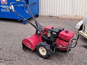 lot 10 image: Honda Gasoline-Powered Tiller FRC-800 (Red)