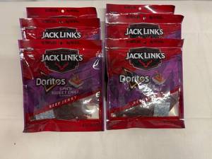 lot 120 image: SSS. 6x Jack Links Beef Jerky-Doritos Spicy Sweet Chili