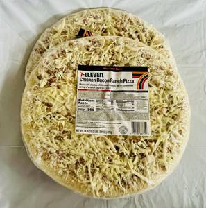lot 87 image: L.2x 34.41oz 7-Eleven Chicken Bacon Ranch Frozen Pizza