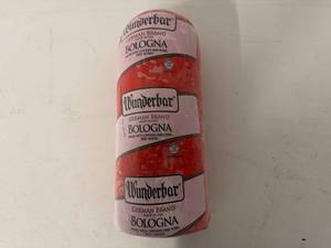 lot 1 image: A. 10.8lbs German Bologna-Wunderbar