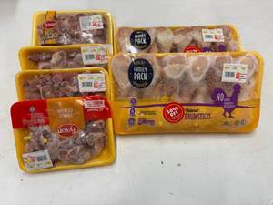 lot 3 image: L. Chicken Gizzards & Chicken Drumsticks