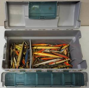 lot 20 image: Rubbermaid Pro Series tacklebox- Inside loaded with many damaged RAPALAS mostly lips customized for use, repair, or parts.