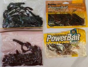 lot 39 image: Lot of Berkley Power Bait 4 & 3 Craws