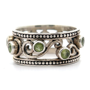 lot 40 image: Peridot Filigree Garden Trellis Ring VIDEO