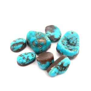 lot 81B image: 25.27 Carats Turquoise Nugget Parcel  Southwest Semi-Gloss Matrix  VIDEO 