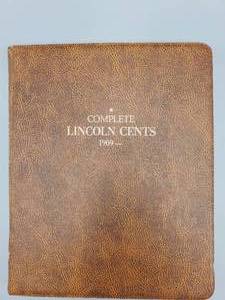 lot 39 image: Lincoln Cents 1909-1983 Incl 114 Wheat Cents, 1915-S, 1960-D Small Date, Manu Uncs, etc.