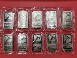 lot 75 image: 10-1 Troy Oz .999 Silver Bars in Factory Pkg Pan American Silver Corp 10 toz Total
