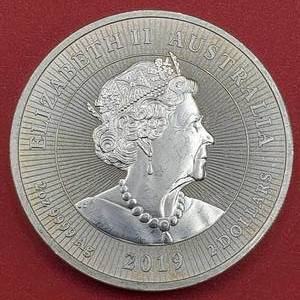 lot 78 image: 2 Troy Oz .9999 Silver 2019 Crocodile Round