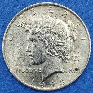 lot 110 image: 1923 Silver Peace Dollar
