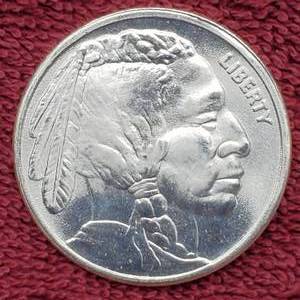 lot 222 image: 1 Troy Oz Silver Buffalo Round