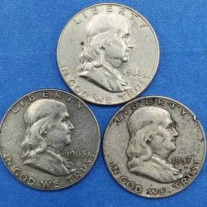 lot 315 image: 3 Franklin Half Dollars 90% Silver