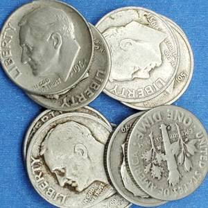 lot 376 image: 10 Roosevelt Dimes 90% Silver