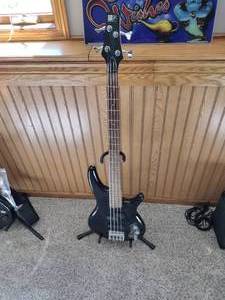lot 22 image: Ibanez SD GR Siundgear Bass Guitar with Stand