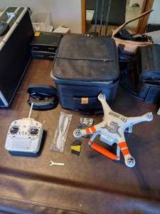 Fat Shark Drone with FPV Googles, Controller and Gear Bag