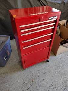 lot 54 image: Water loo shop series tool chest with tools