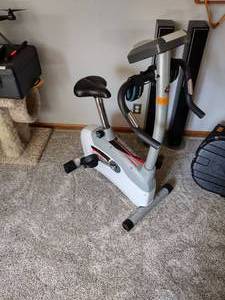 lot 89 image: Schwinn Exercise Bike